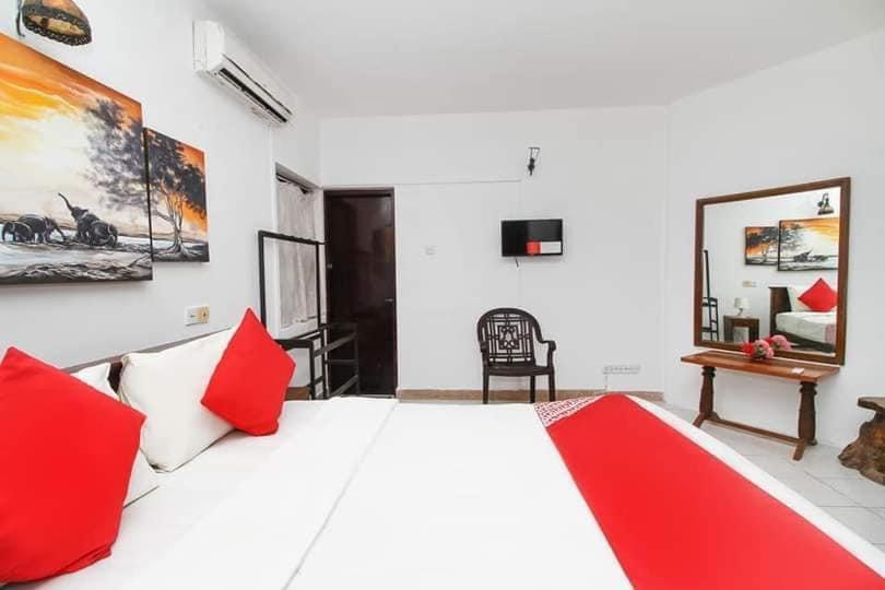 Oyo 459 Barasti Beach Resort Kalutara Exterior photo